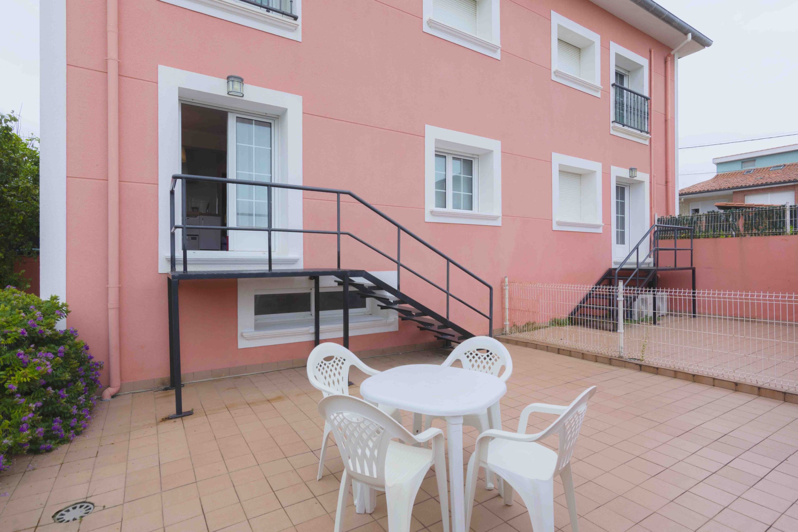 Exterior Liencres Apartamentos